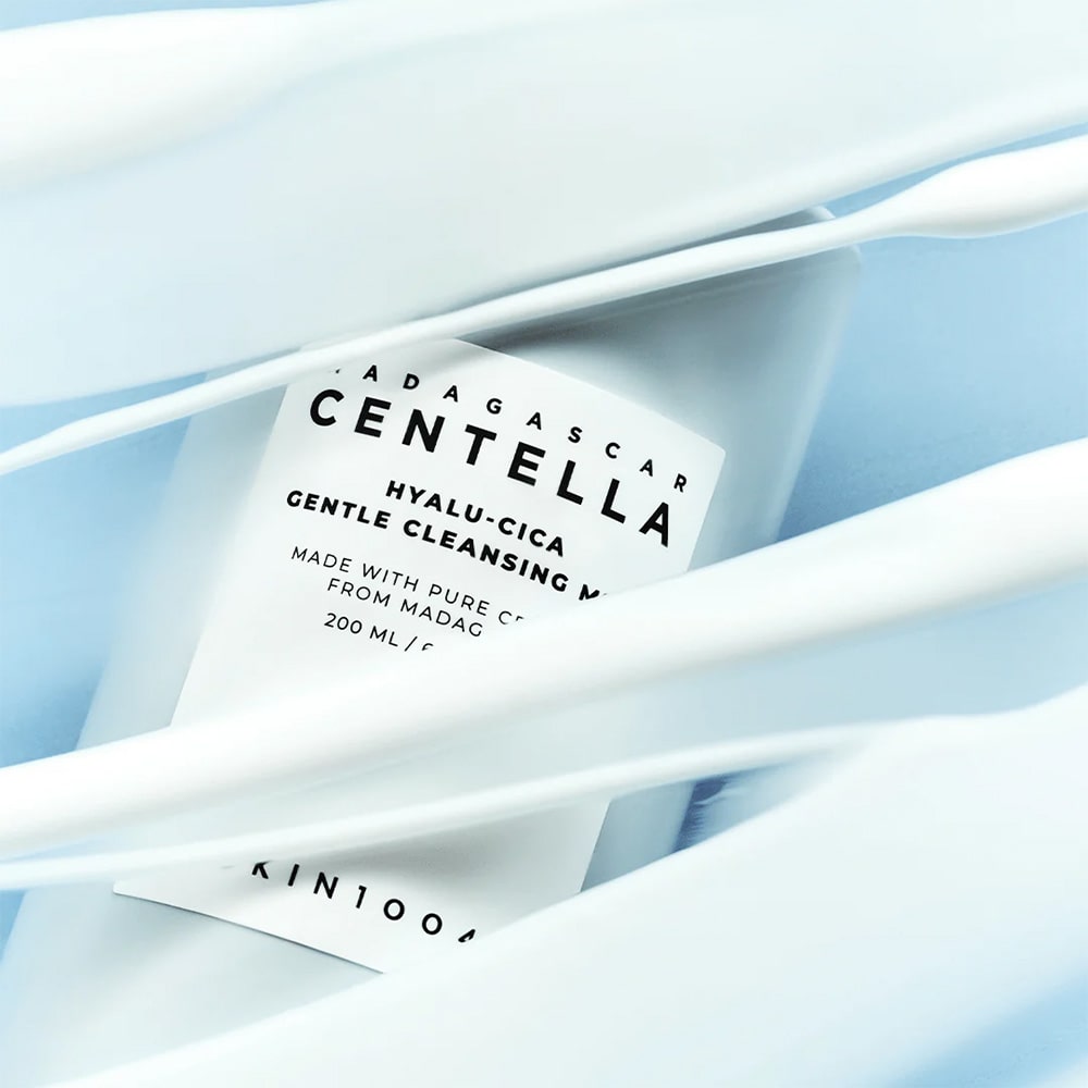 Skin1004 Hyalu-Cica Gentle Cleansing Milk 200ml gentle cleanser sensitive skin hydrating Cyprus